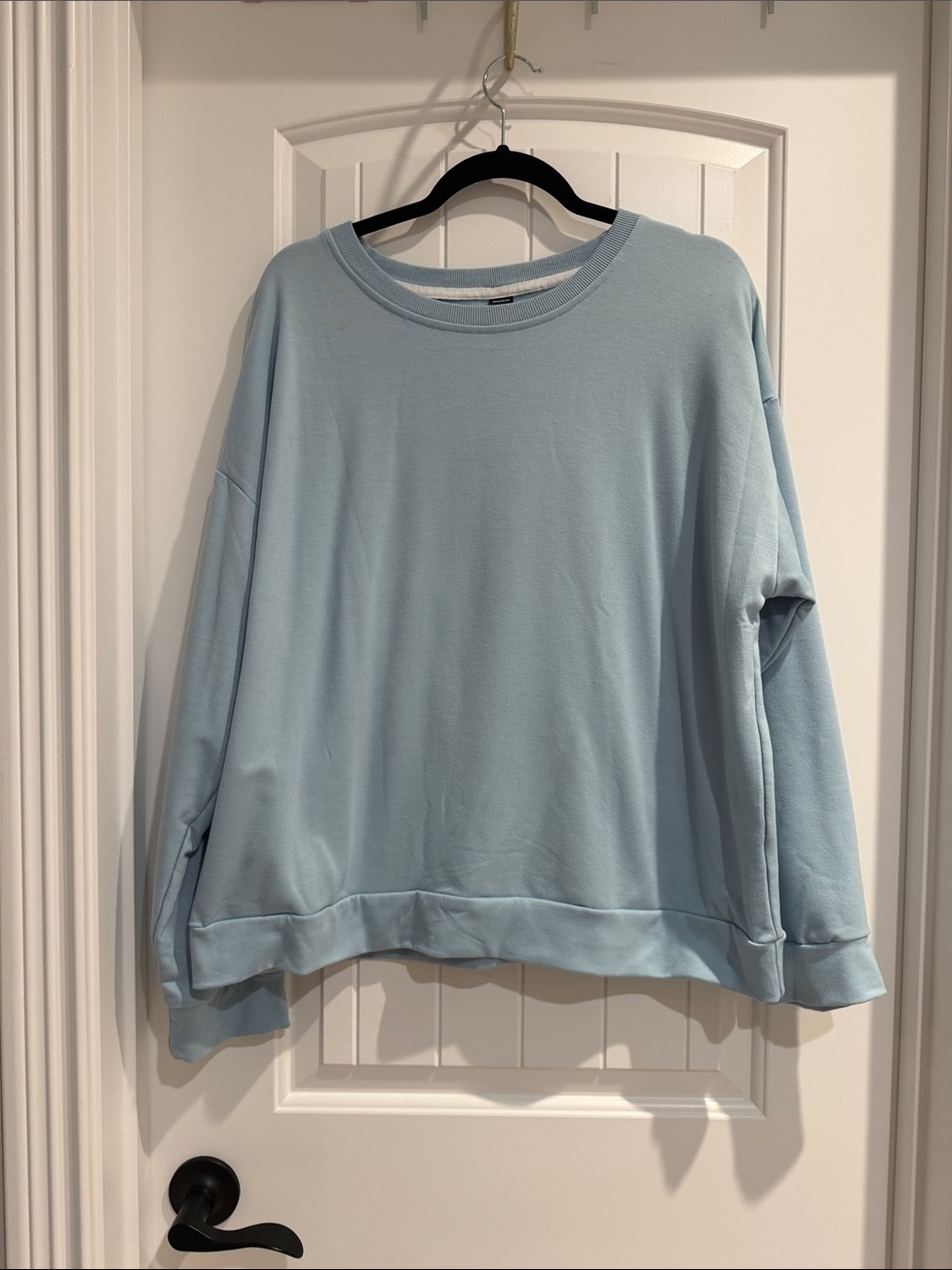 Women's Relaxed Light Blue Crewneck Sweatshirt